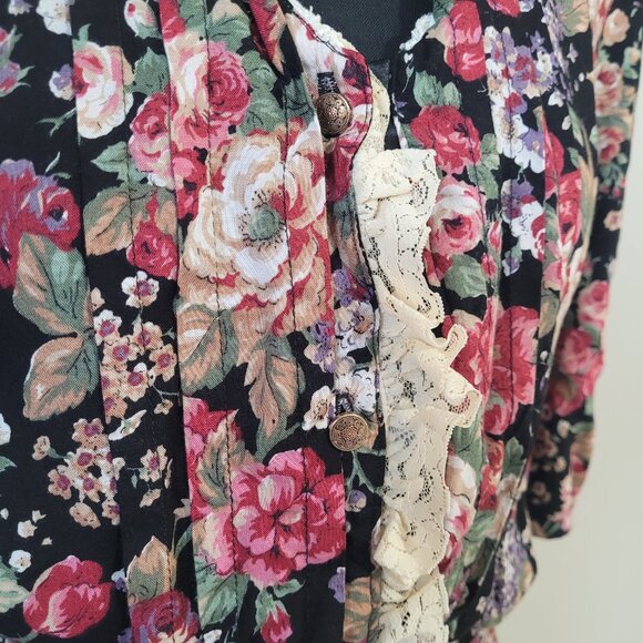 1980s Floral Sailor Collar Shirt Dress - Picture 8 of 16